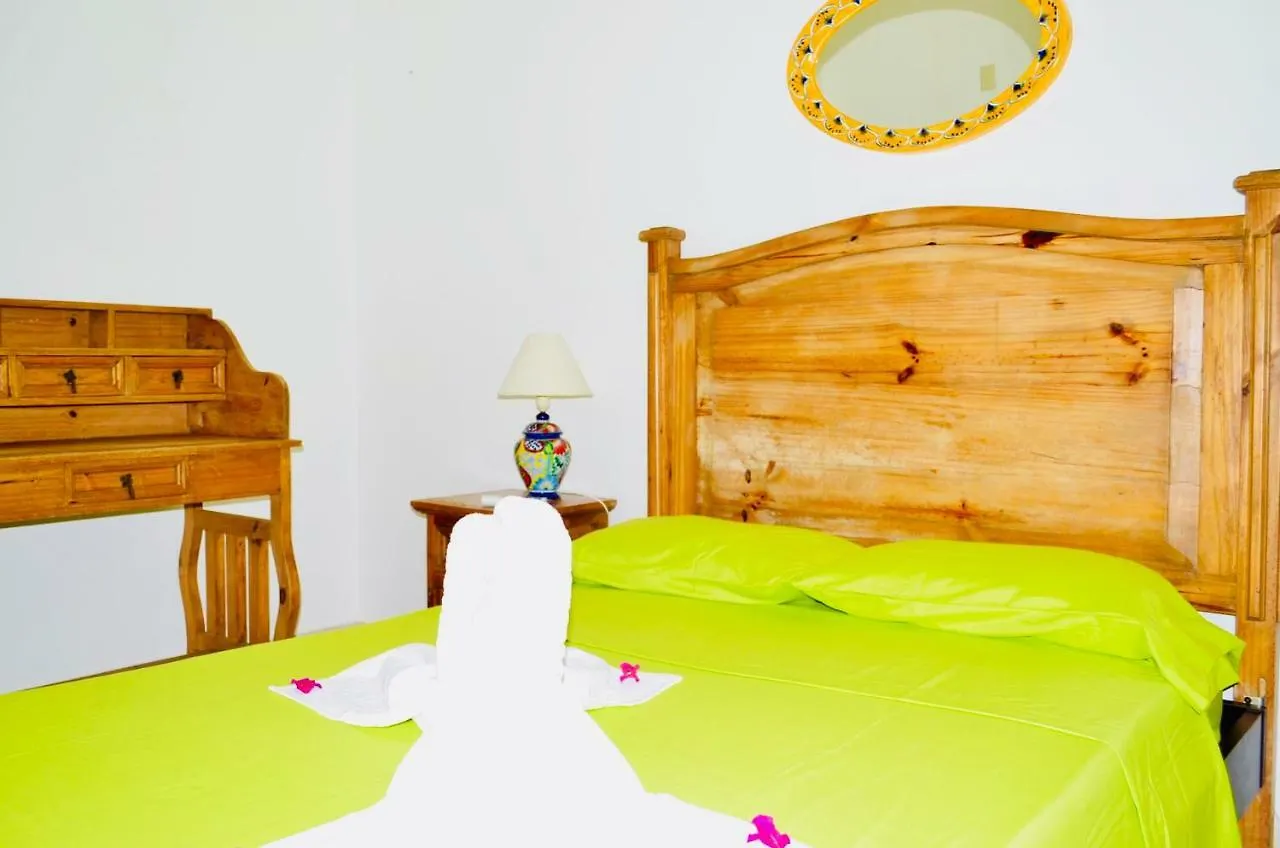 Deluxe Family Budget Balcony Room With Pool Playacar II Playa del Carmen 0*,  Messico