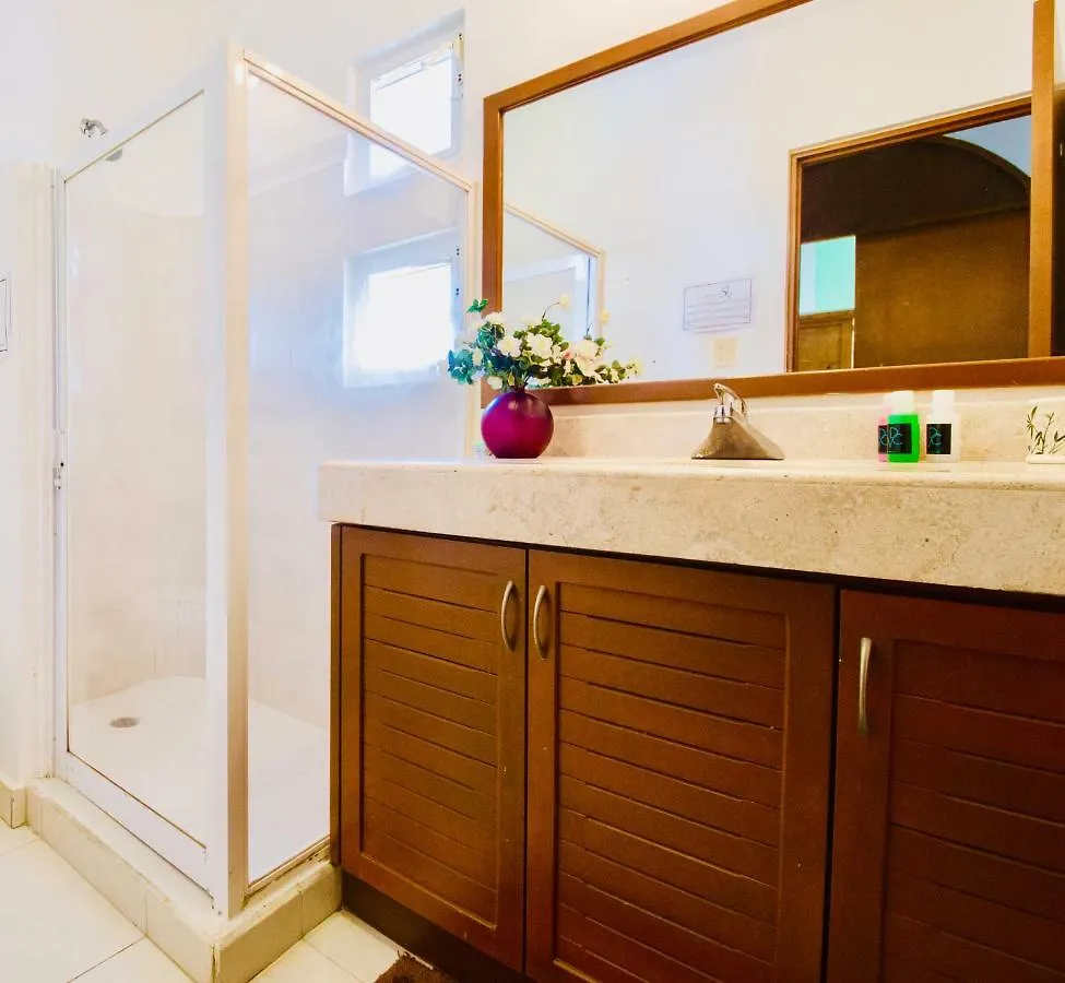 Deluxe Family Budget Balcony Room With Pool Playacar II Playa del Carmen Penzion